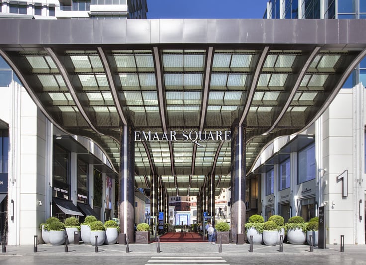 karaoglu-emaar-square-parakende-yapilari-saksi-dogal-taslar-bahce-aksesuarlari